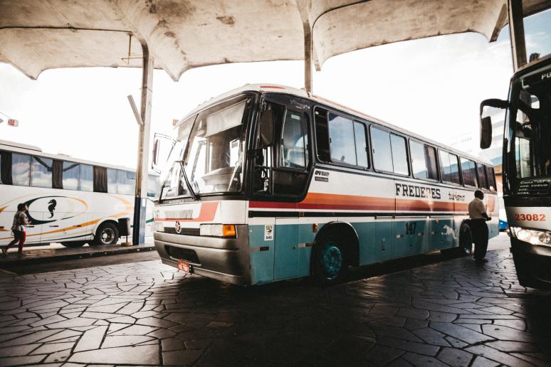 Vietiniai reguliarūs autobusų maršrutai karantino režimo metu – nemokami