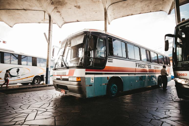 Vietiniai reguliarūs autobusų maršrutai karantino režimo metu – nemokami