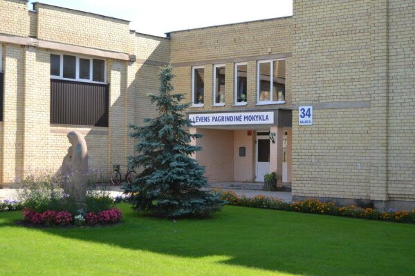 Pasvalio Lėvens pagrindinės mokykloje - mokymo procesas nuotoliniu būdu