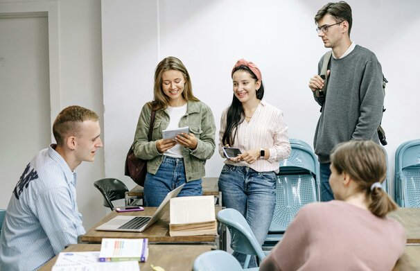 Pasirašyta projekto „Nestacionarių socialinių paslaugų jaunimui plėtra Pasvalio rajono...