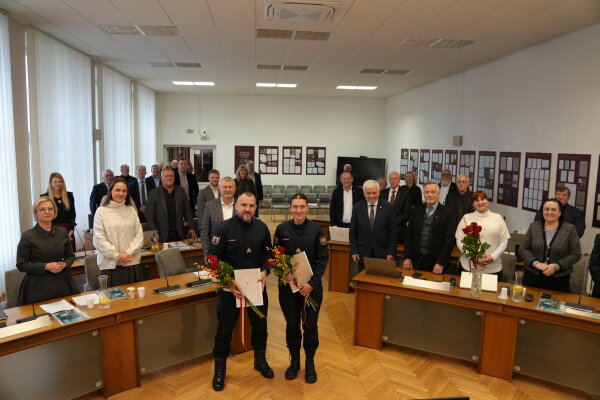 Pagerbti pasaulio čempionai – pasvaliečiai ugniagesiai Karolis Gražinis ir Mantė Kireilytė
